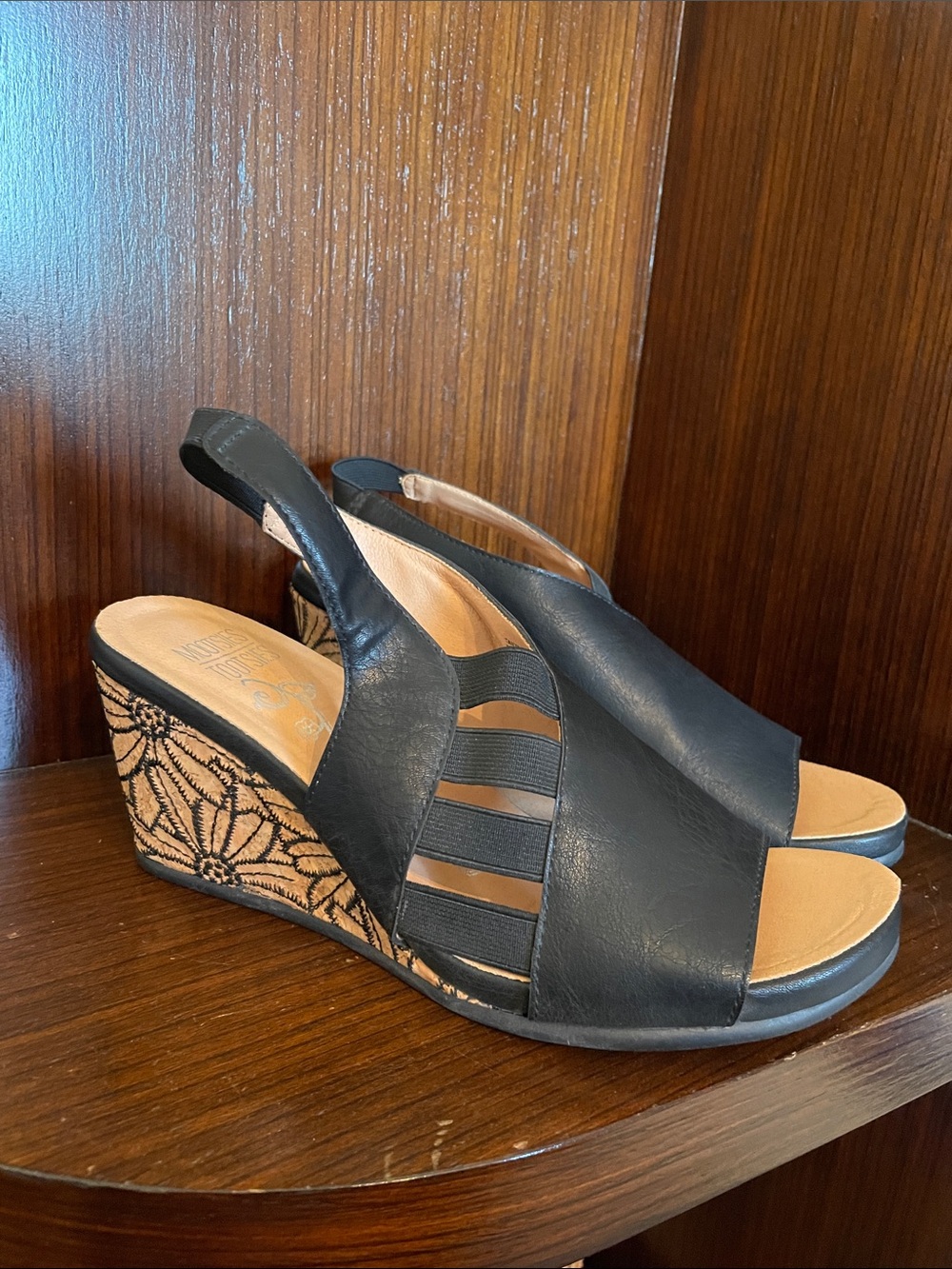 Mootsies Tootsies Black Leather Wedge Sandals with Patterned Cork Heel
